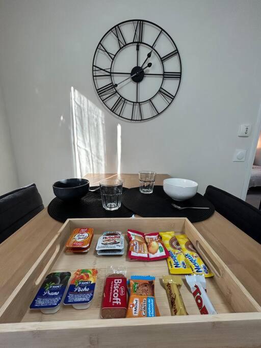 Apt Evreux 900M De La Gare Экстерьер фото