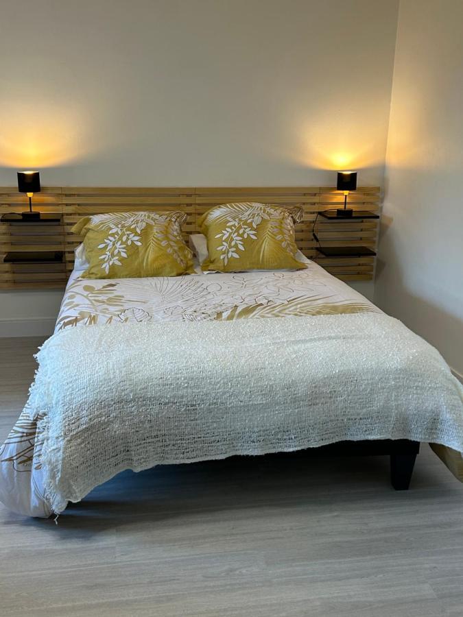 Apt Evreux 900M De La Gare Экстерьер фото