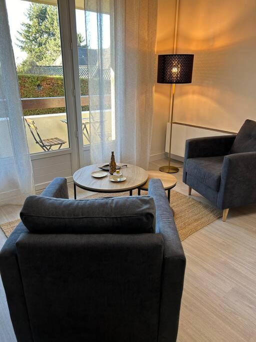 Apt Evreux 900M De La Gare Экстерьер фото